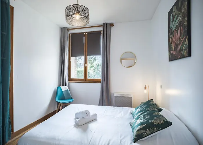 Le Logis De L'arc - 5min Hypercentre - Max 6 Personnes Lägenhet Troyes