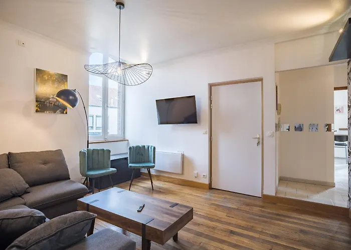 Lägenhet Le Logis De L'arc - 5min Hypercentre - Max 6 Personnes *